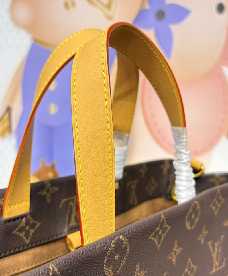 Louis Vuitton Shopper Tote MM M13928 Brown